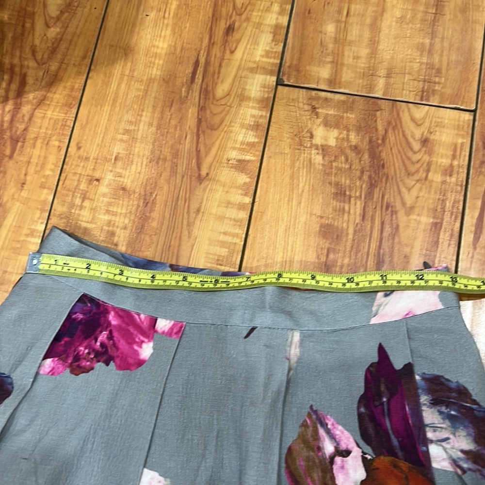 Trina Turk Skirt NWOT - Picture 11 of 11